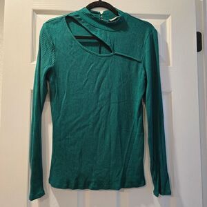 Cyrus Women's Rich Green Mock Neck Top w Cut Out, Size L